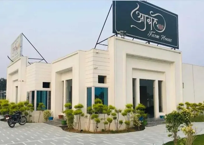 Spot On Agrah Hotel