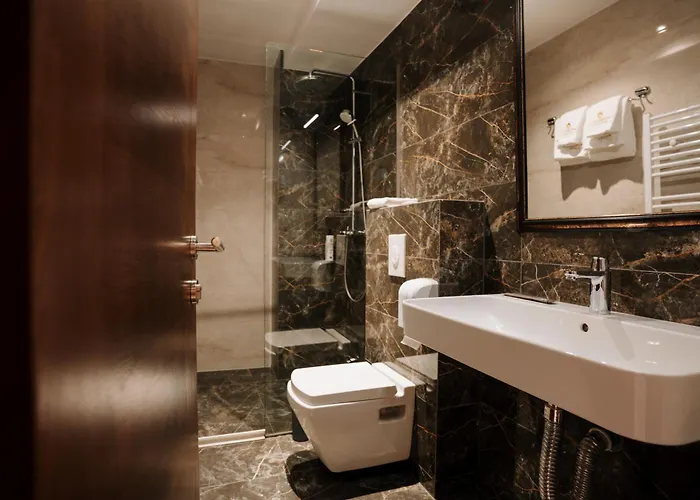 Monarch Boutique Hotel