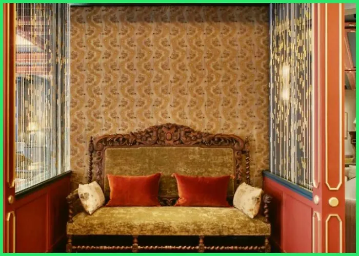 Hotel Kuber Palace: Beachfront Comfort with Temple Proximity
