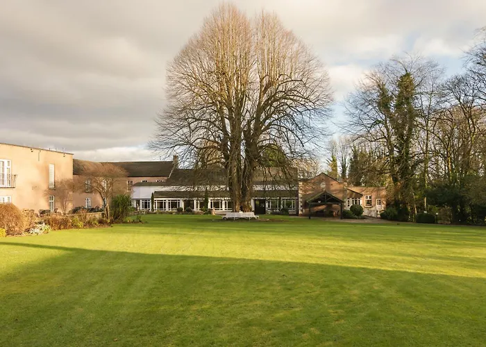 Dunadry Hotel And Gardens