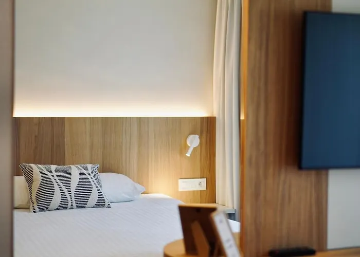 Hotel Sirius