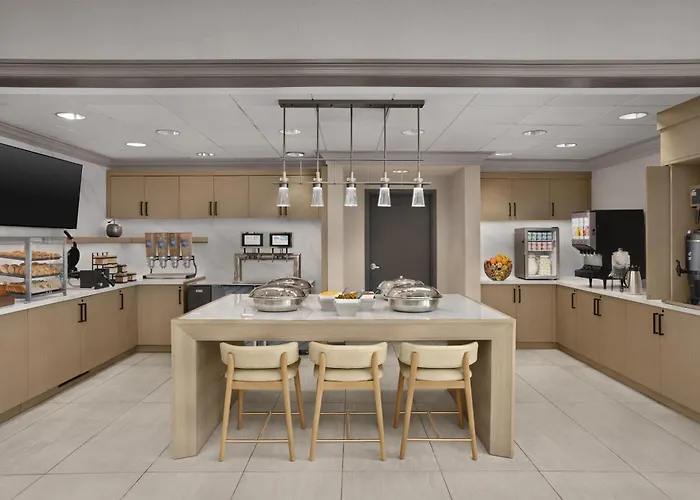 Homewood Suites By Hilton Cleveland-Solon