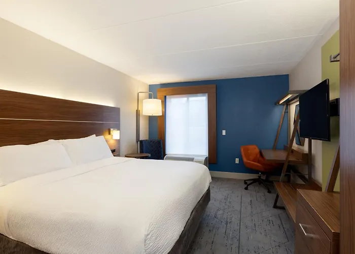 Holiday Inn Express Charleston Us Highway 17 & I-526 By Ihg
