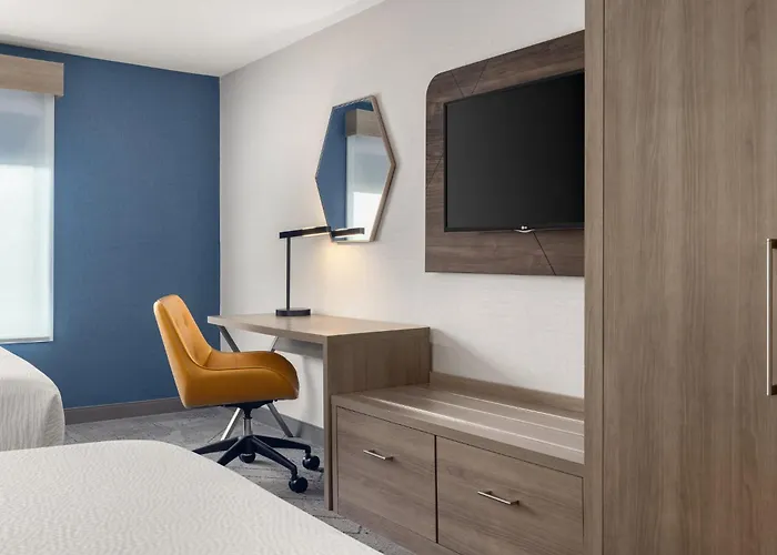 Holiday Inn Express & Suites Buford Ne - Lake Lanier By Ihg