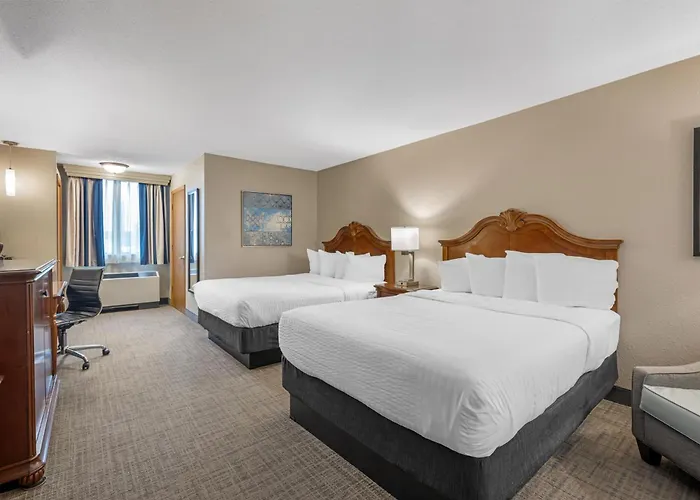 Best Western Plus Dubuque Hotel And Conference Center