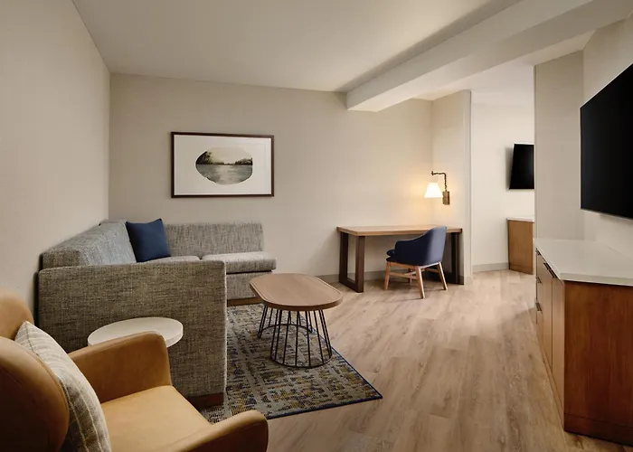 Hyatt Regency Suites Atlanta Northwest