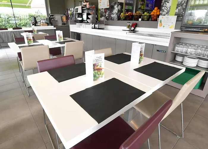 Hotel Ibis Styles Lleida Torrefarrera