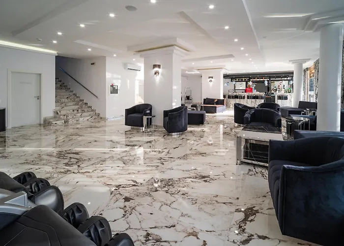 Prestige Grand Hotel & Aquapark