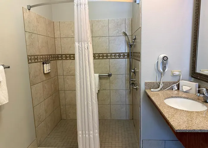Staybridge Suites Rockford By Ihg