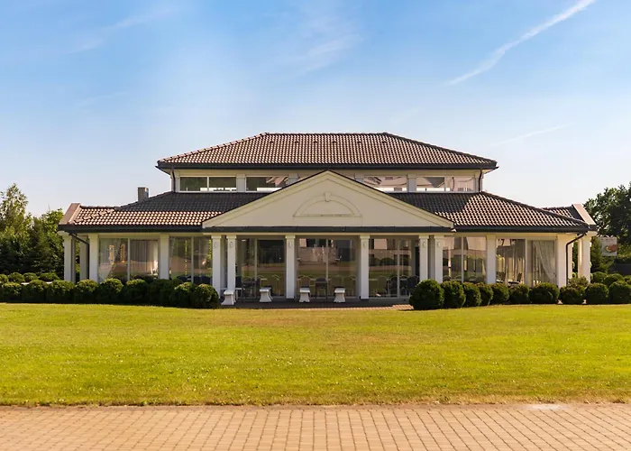 Hotel Cztery Pory Roku Business & Spa