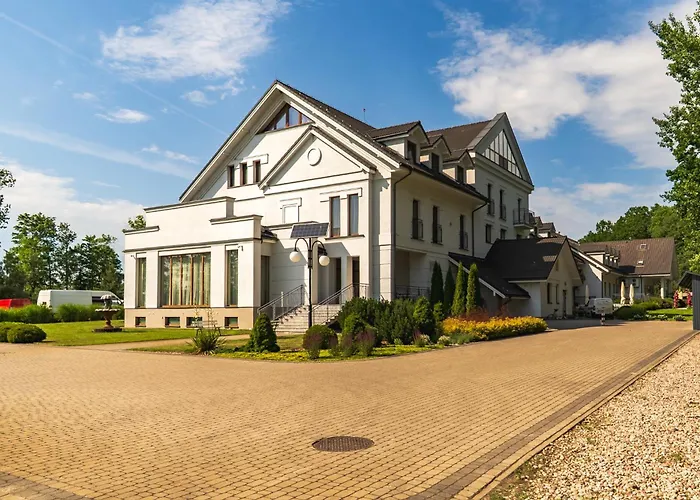Hotel Cztery Pory Roku Business & Spa