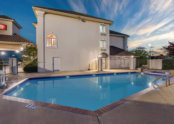 Best Western Plus Southpark Inn&Suites