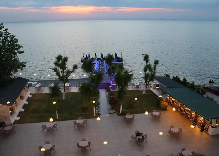 Grand Koru Hotel Beach