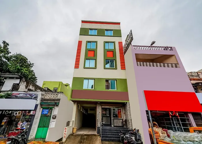 Hotel O Sree Vishnu Bhavan