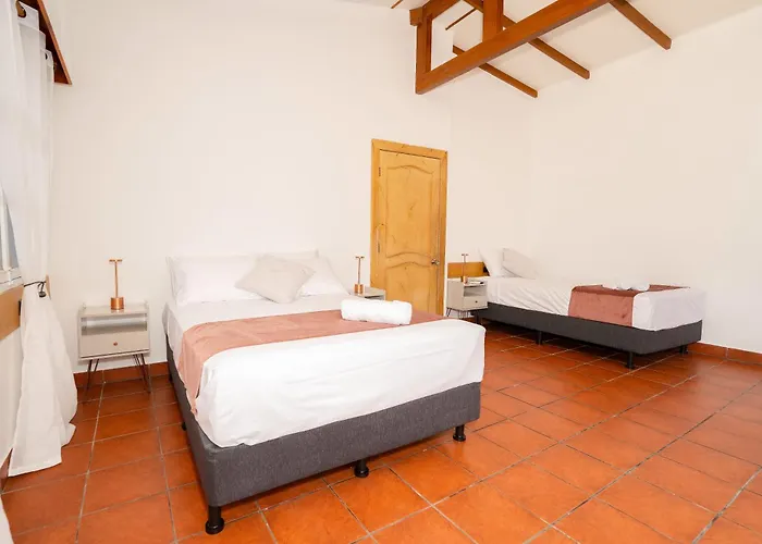 Hotel Crossman
