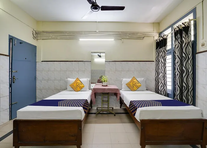 Spot On Swagath Tourist Home