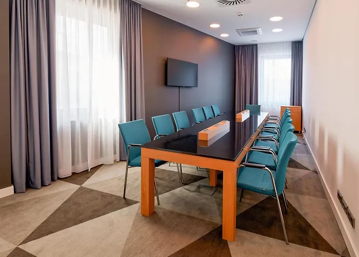 Premier Inn Mannheim City Centre