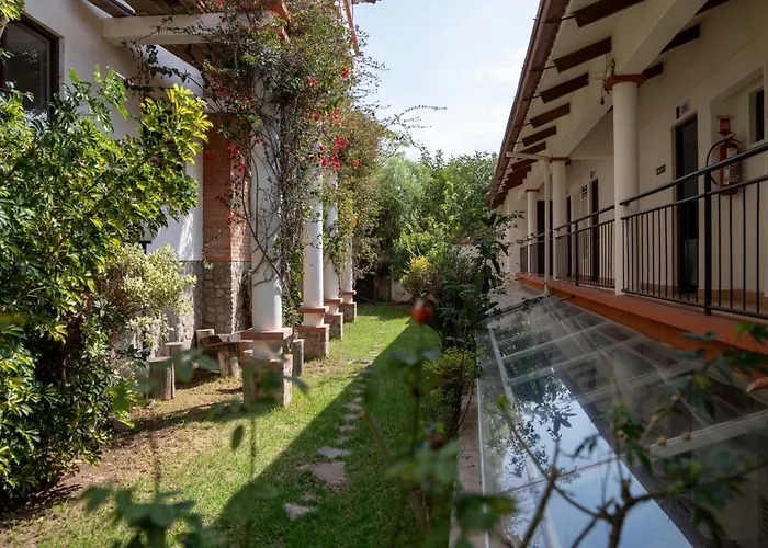 Hotel Qhawarina De Casas Kolping Bolivia S.R.L.