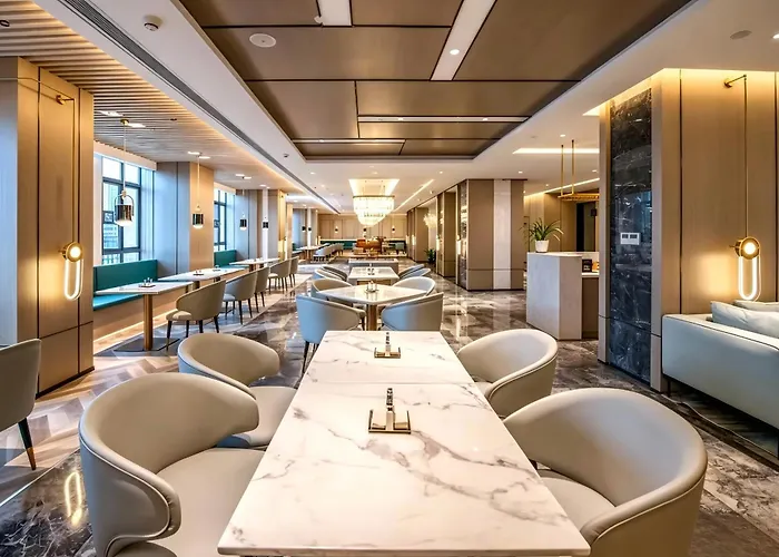 Atour Hotel Qingyuan Shunying Guangbai
