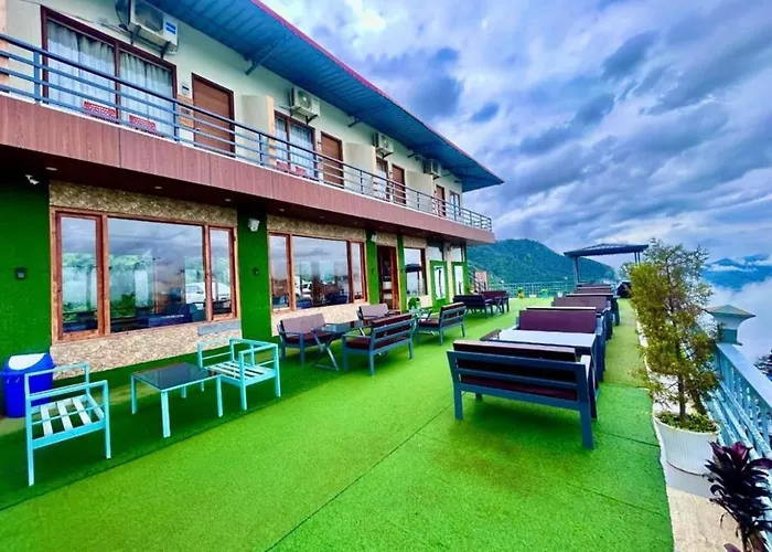The Himalayan Vilo Resort - A Riverside Resort, Manali