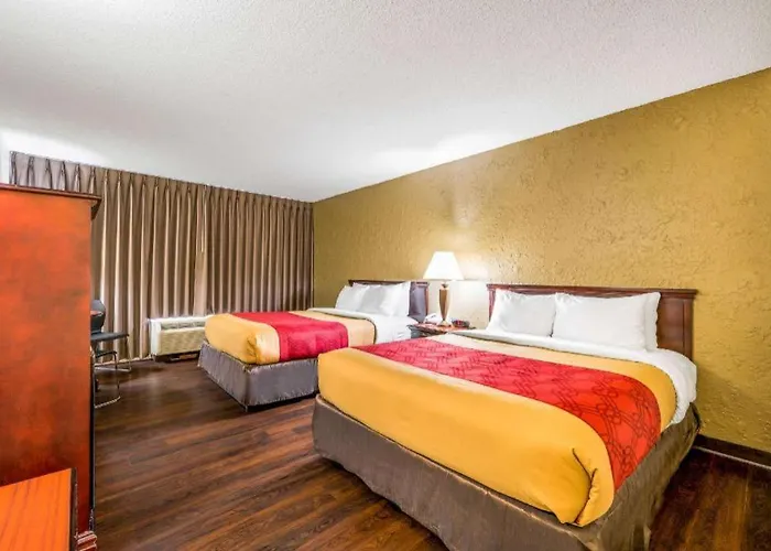 Econo Lodge Corinth