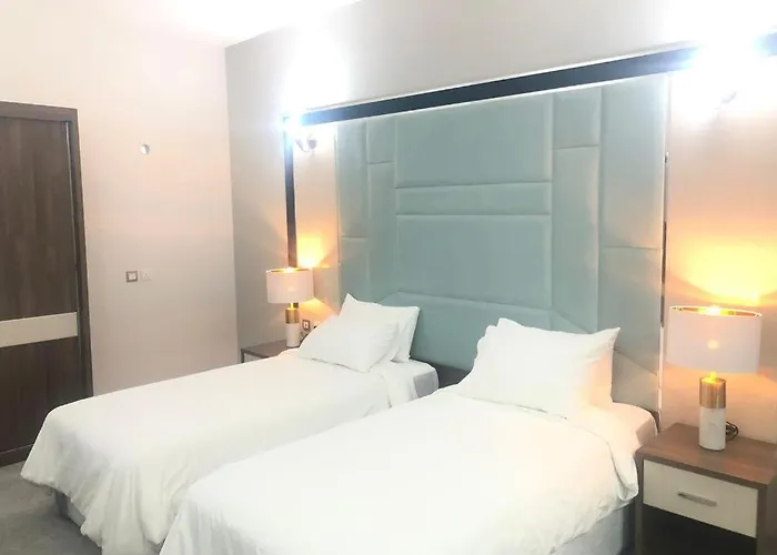 Alazmi Hotel