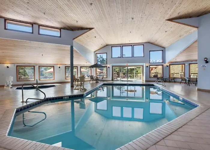 Woodland Country Lodge