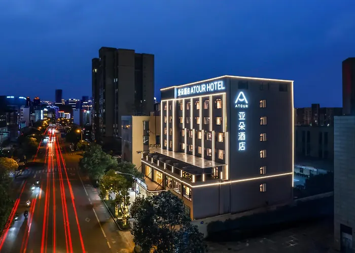 Atour Hotel Xichang Municipal Affairs Center