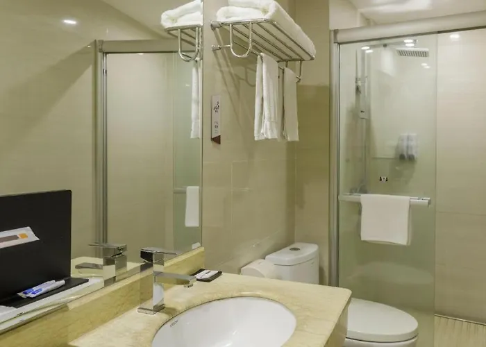 Jingtu Hotel Zhanjiang Dingsheng Plaza Store
