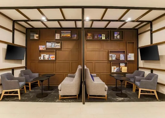 Hyatt Place Waco - South
