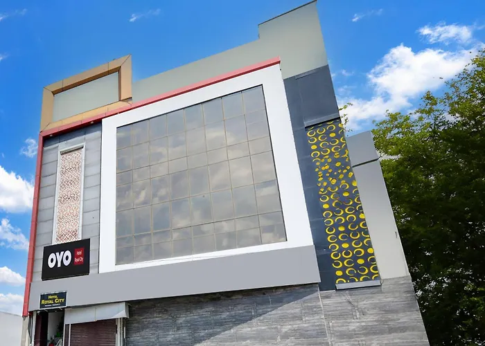 Hotel O Royal City