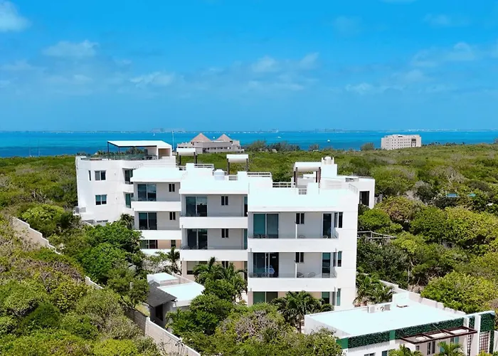 Azulea Isla Mujeres Hotel
