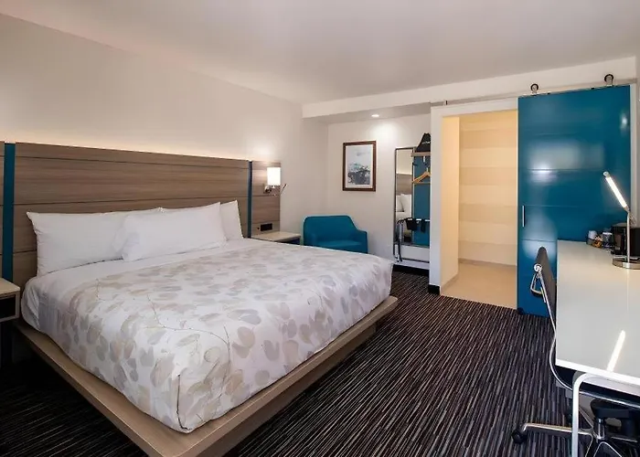 Lemon Heights Inn