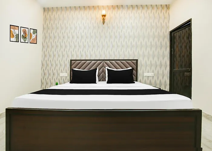 Hotel O Royal A
