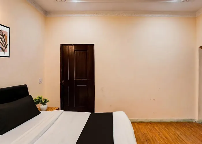 Super Hotel O Tyagi Road Near Prince Chowk Formerly Hotel Prabhu