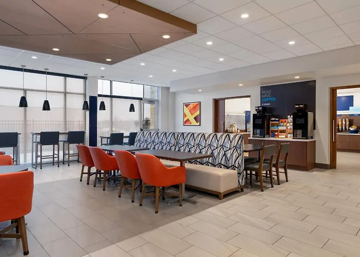 Holiday Inn Express & Suites Linden - Newark South By Ihg