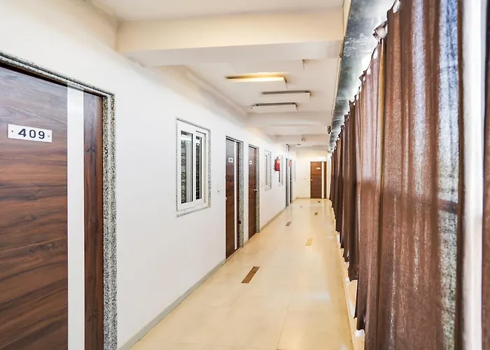 Super Collection O Kalupur Railway Station Formerly Hotel Progressive Inn