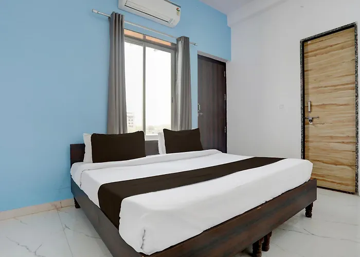 Hotel O Kailash In