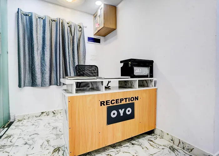 Hotel O Ashyana Rooms & Dormitory