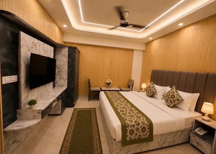 Premium Sitara Grand, Near Har Ke Pauri, Haridwar #Parking #Gamingzone #Conference Hall #Open Terrace
