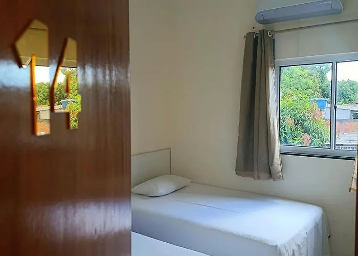 Cr Hotel
