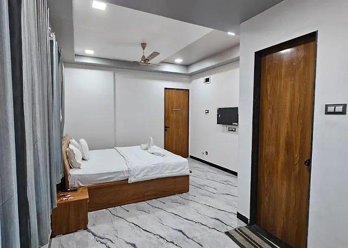 Hotel Pooja Inn Pandharpur
