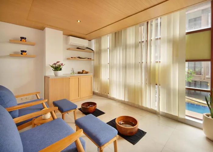 Nadi Hotel Legian