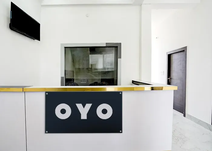 Hotel O River View & Restaurant