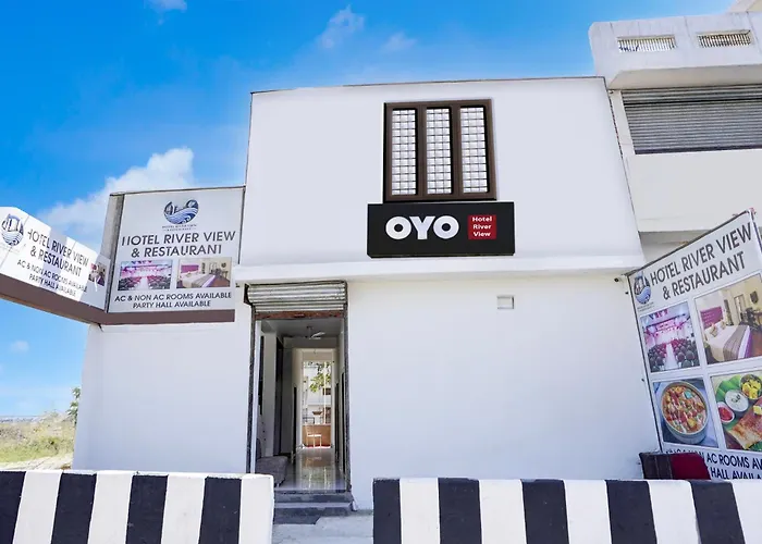 Hotel O River View & Restaurant
