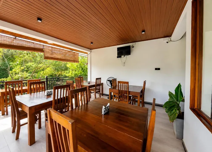 Lion See Hotel - Sigiriya