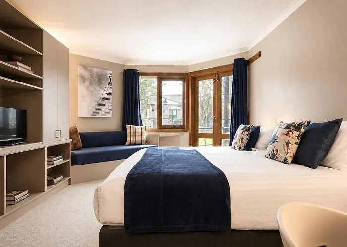 High Plains Lodge Rooms