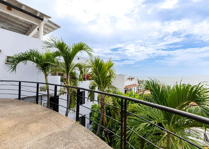 Raices Nomadas Boutique Hotel Vallarta