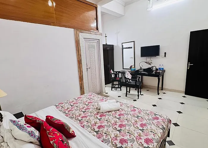 Hotel Shree Jmm S14 Near By