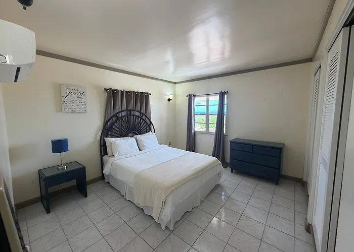 Dove Cove Comfort Suites